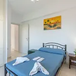 Eftichia Nea Chora Apartment